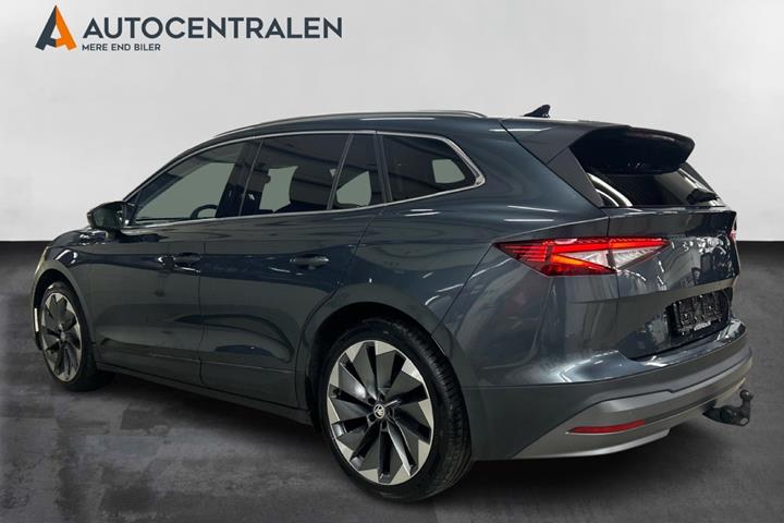 Grå Skoda Enyaq fra 2021