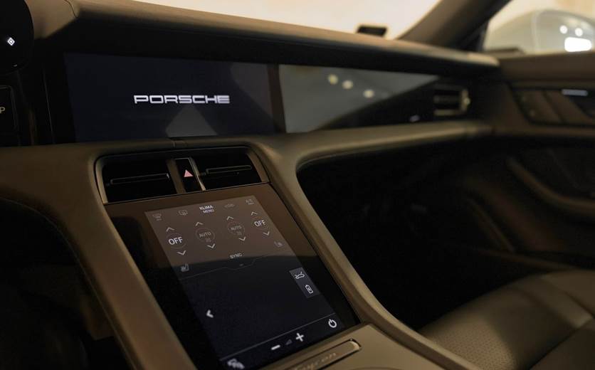 Porsche Taycan Performance+