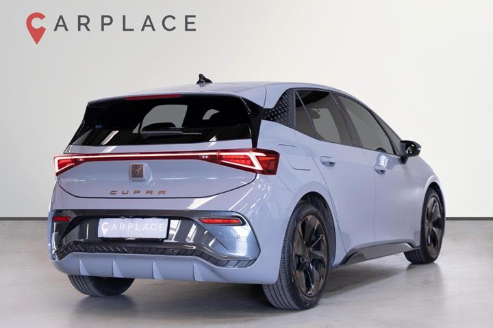 Grå Cupra Born fra 2024