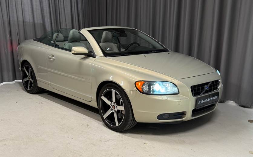 Volvo C70 2,4 D5 Momentum aut.