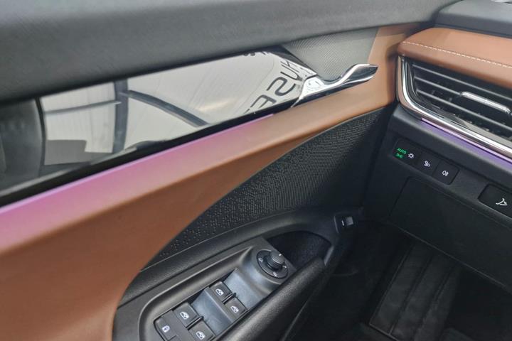 Sort Skoda Enyaq fra 2021