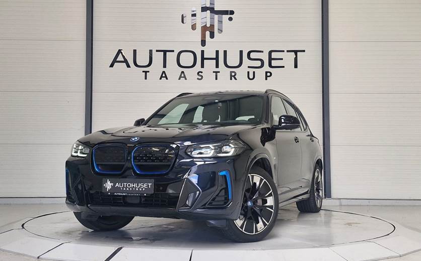 BMW iX3 Charged Plus M-Sport