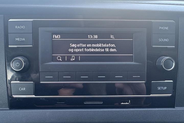 Hvid VW Transporter fra 2021