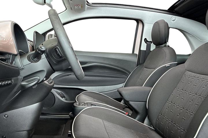 Gul Fiat 500e fra 2024