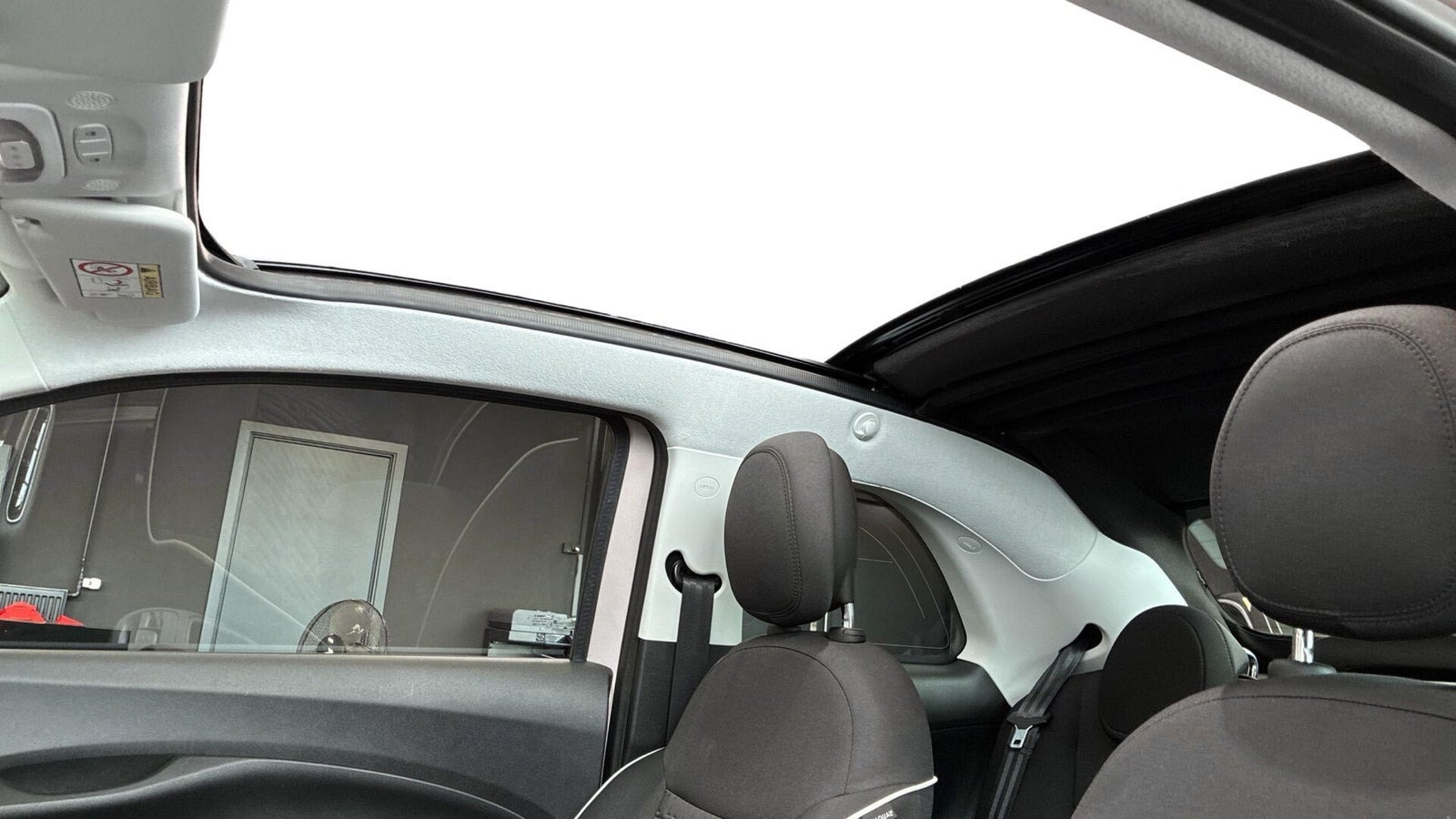 Gul Fiat 500e fra 2024