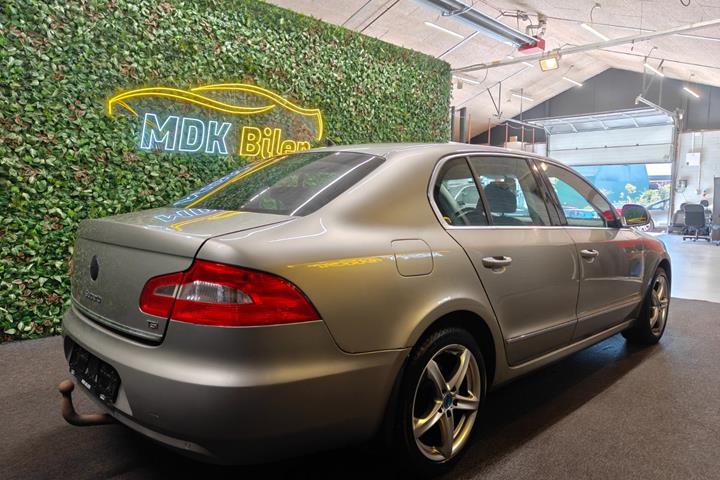 undefined Skoda Superb fra 2008