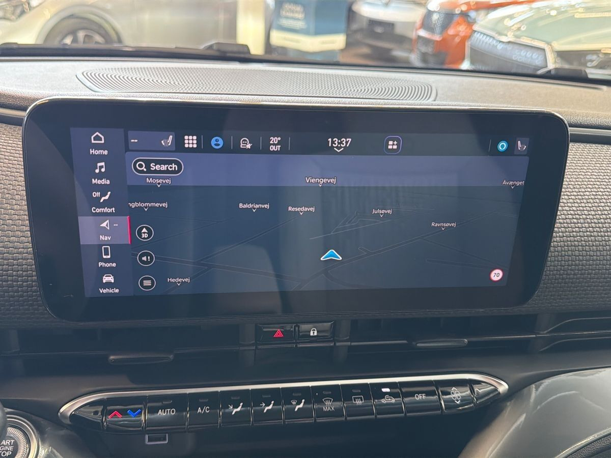Hvid Fiat 500e fra 2023