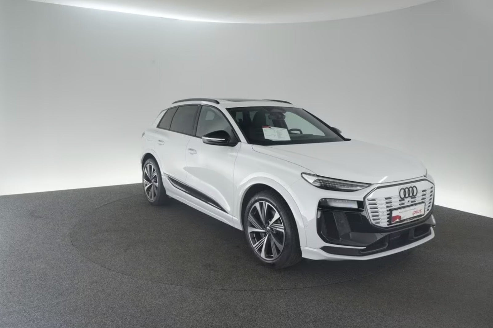 Audi SQ6 e-tron quattro