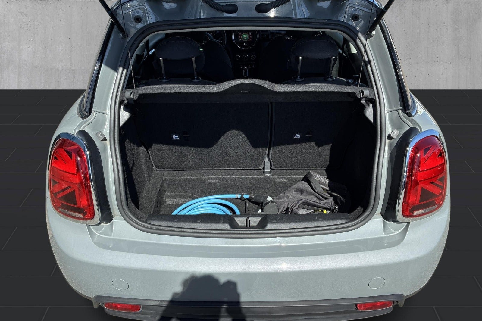 Grå Mini Cooper SE fra 2021