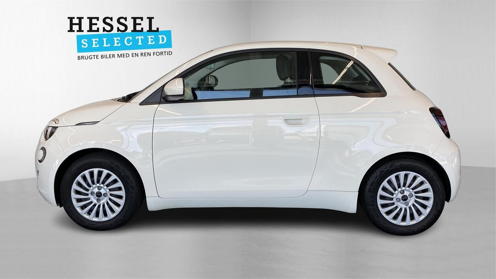 Hvid Fiat 500e fra 2023