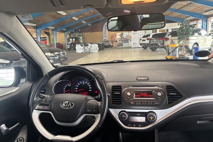 Blå Kia Picanto fra 2016