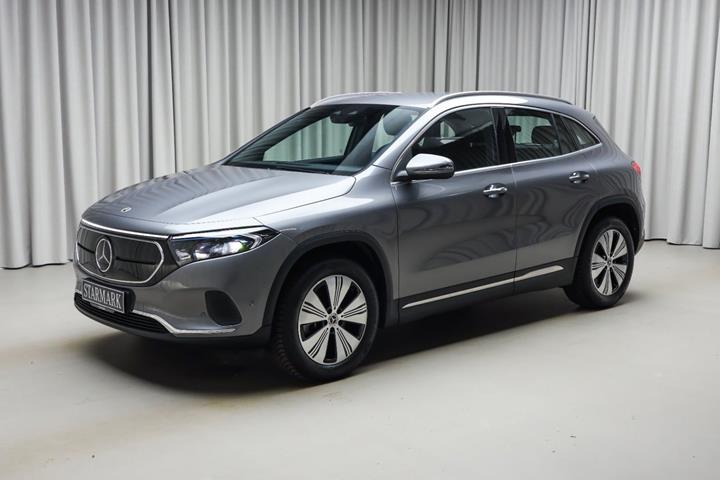 Grå Mercedes EQA250 fra 2023