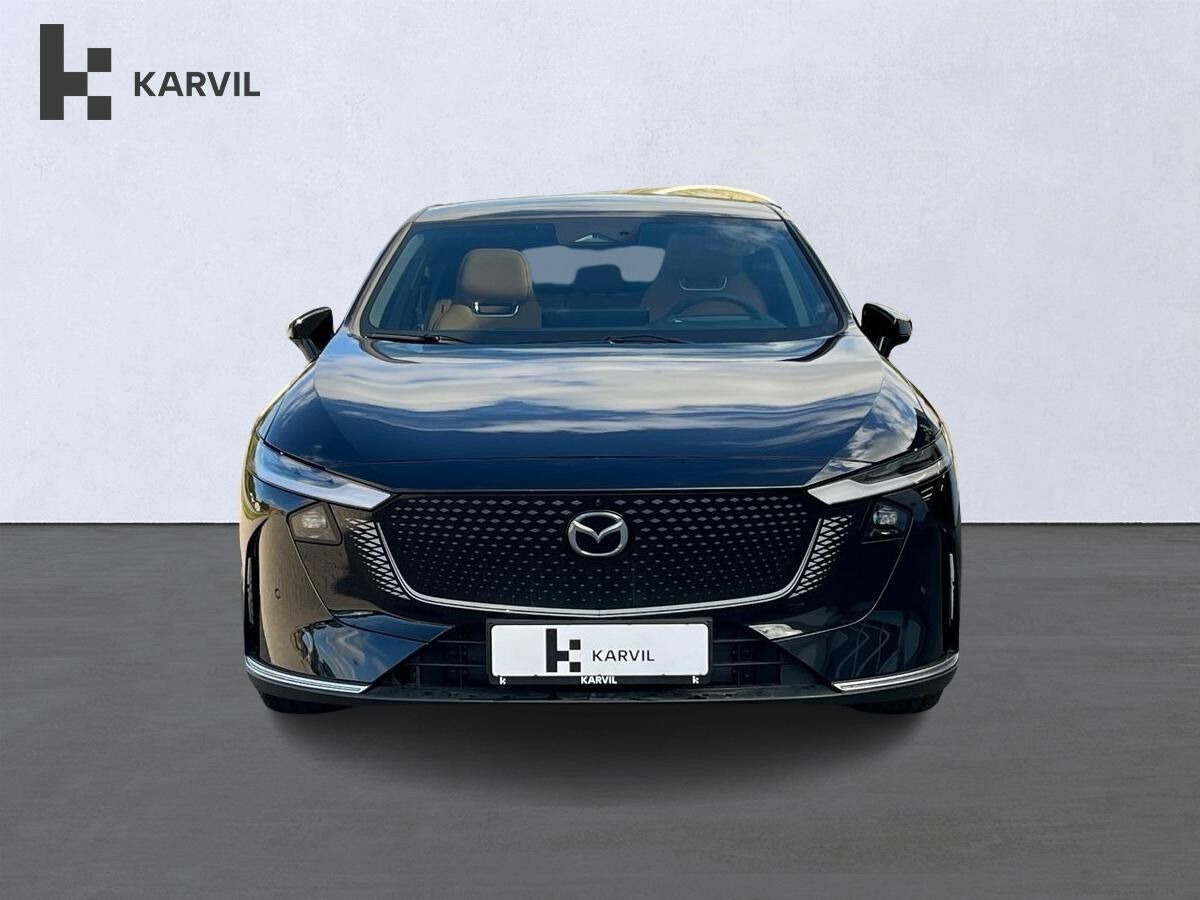Sort Mazda 6e fra 2026