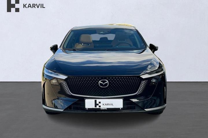 Sort Mazda 6e fra 2026