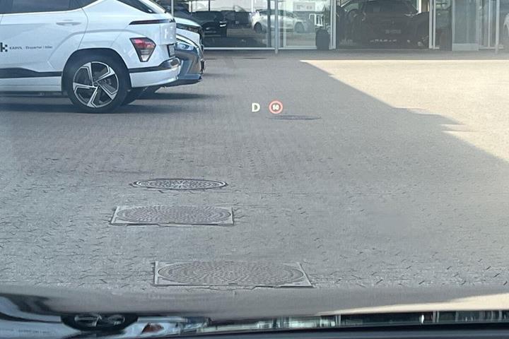 Sort Mazda 6e fra 2026