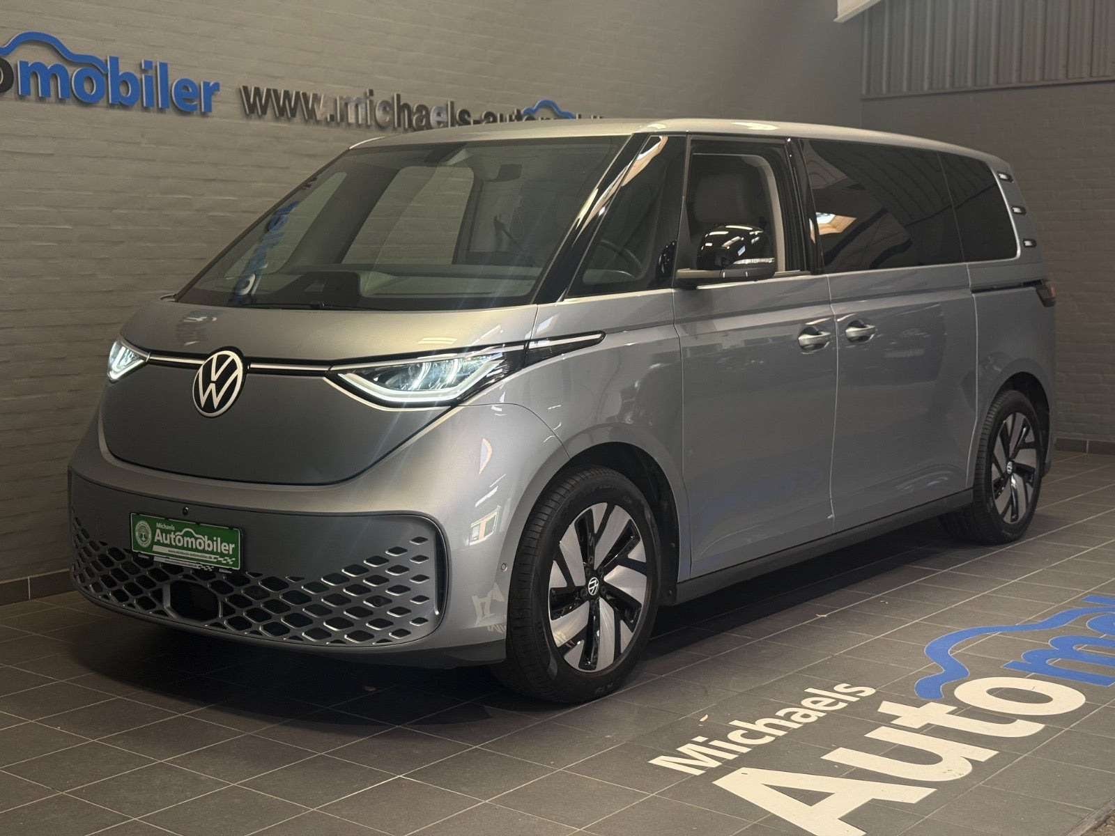 Sølv VW ID.Buzz fra 2025