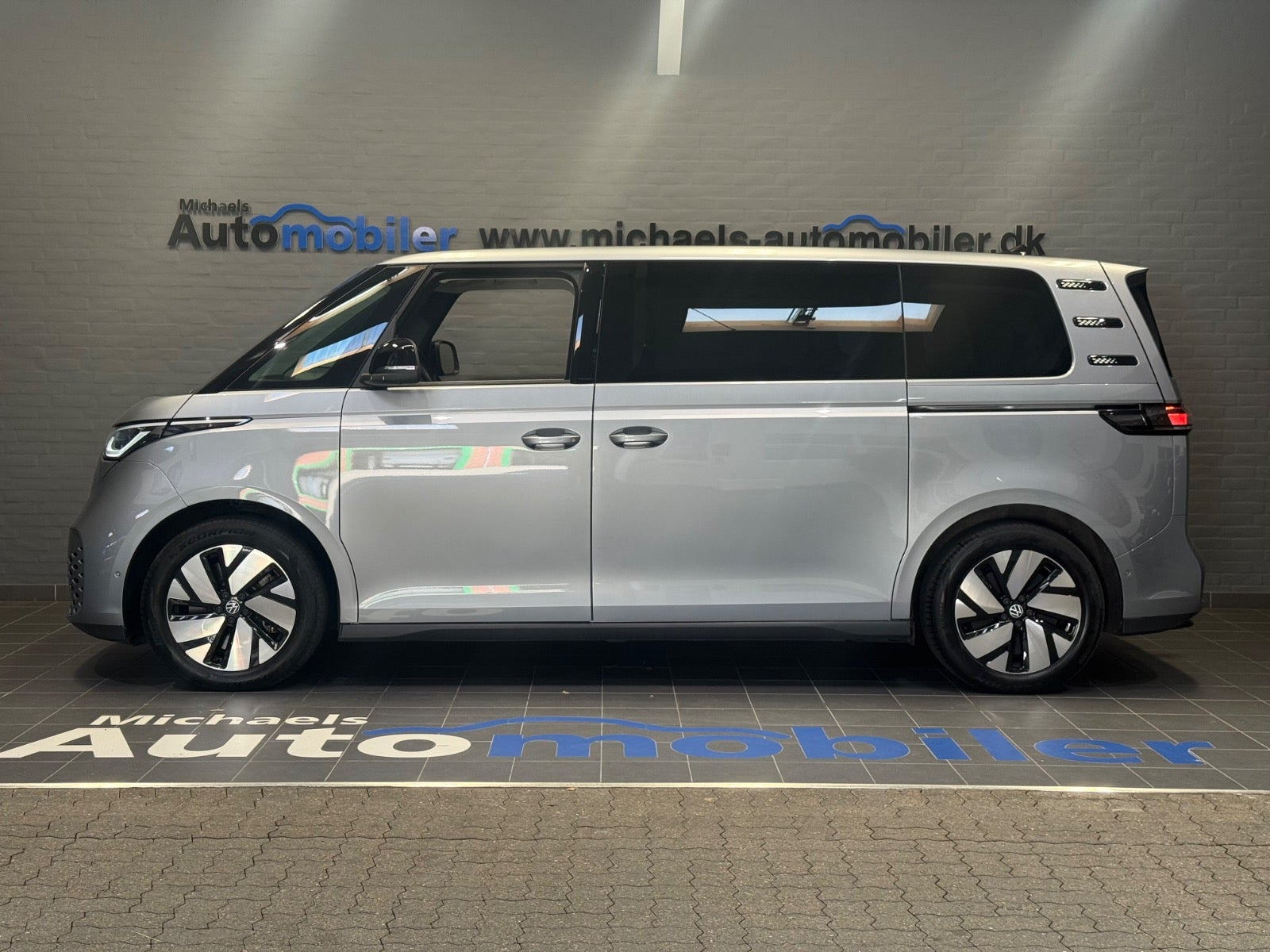 Sølv VW ID.Buzz fra 2025