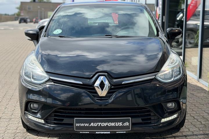 Sort Renault Clio IV fra 2016