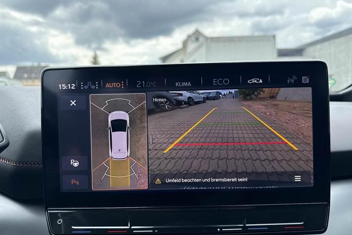 Grå Cupra Born fra 2023