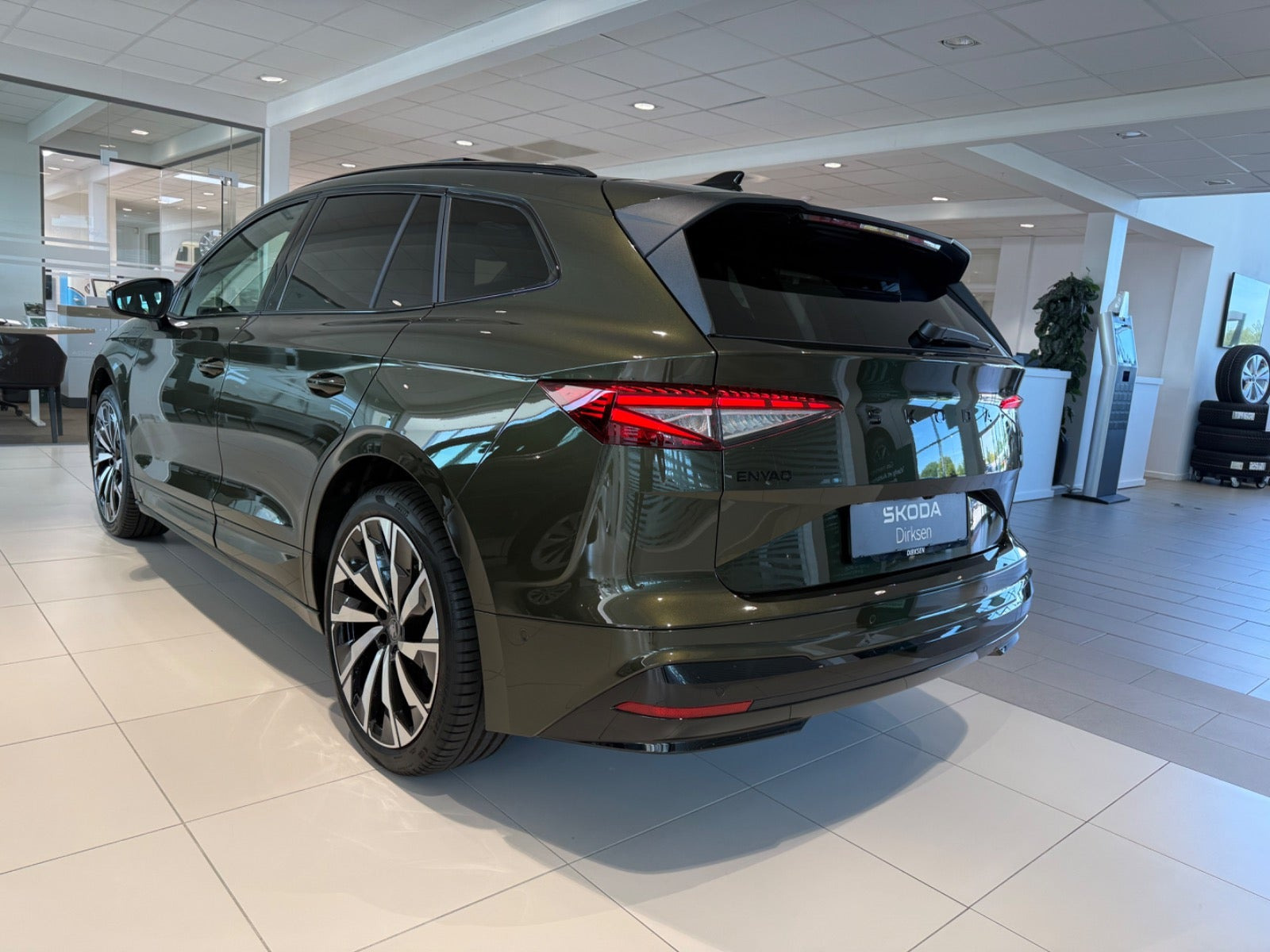Grøn Skoda Enyaq fra 2027