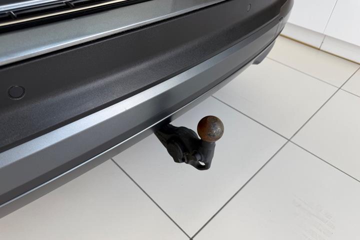 Grå Skoda Enyaq fra 2023