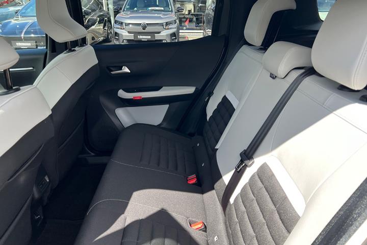 Grøn Citroën e-C3 Aircross fra 2025