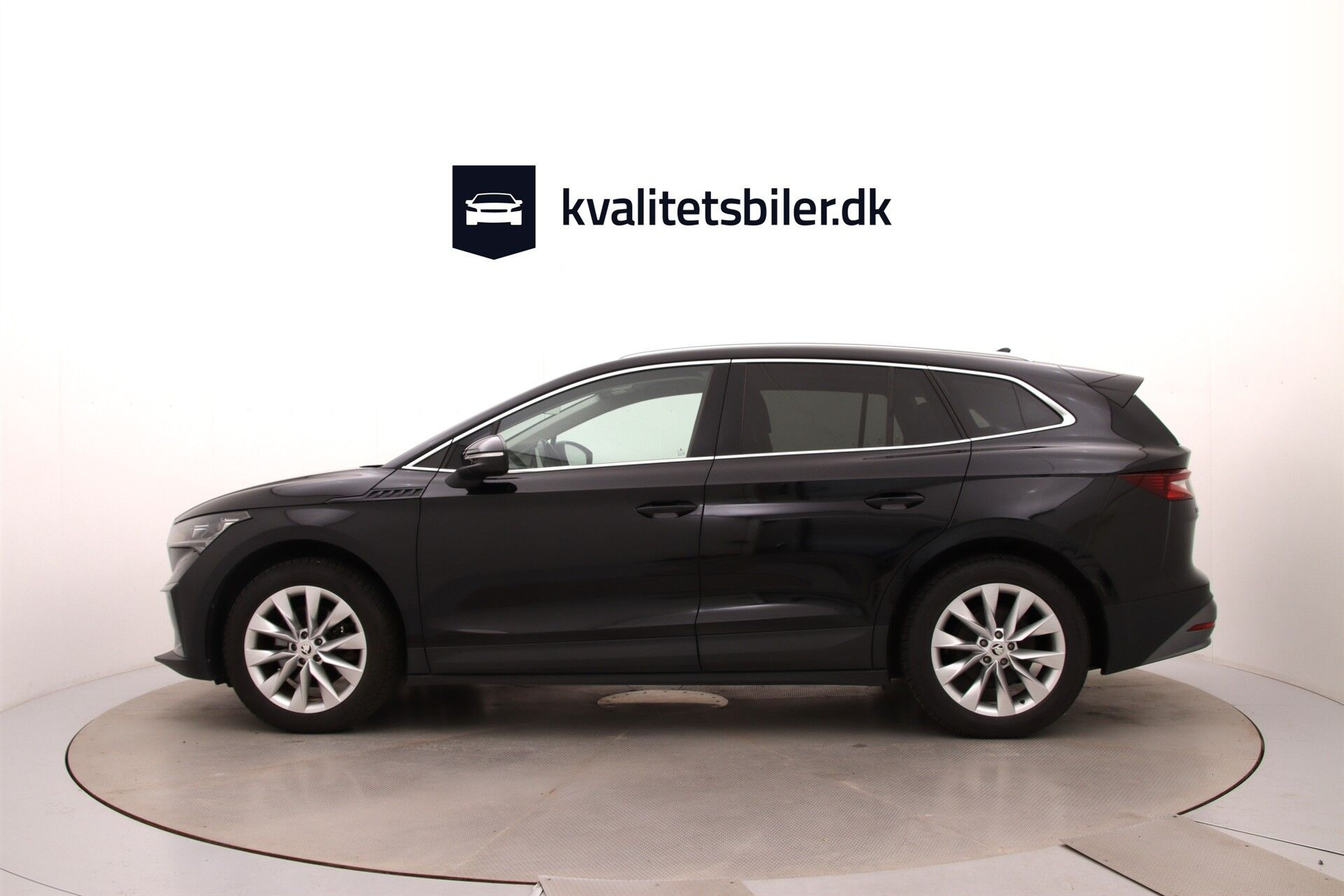 Sort Skoda Enyaq fra 2023