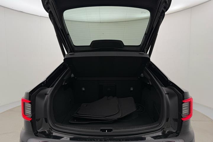 Sort Polestar 2 fra 2023
