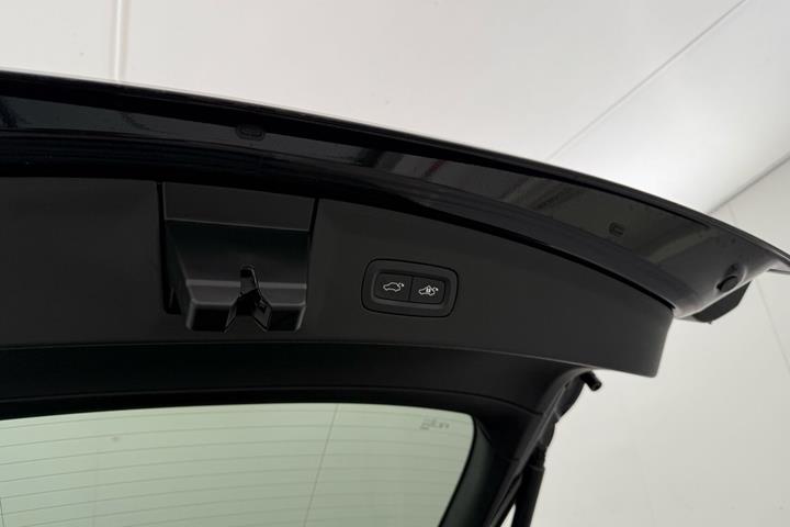 Sort Polestar 2 fra 2023