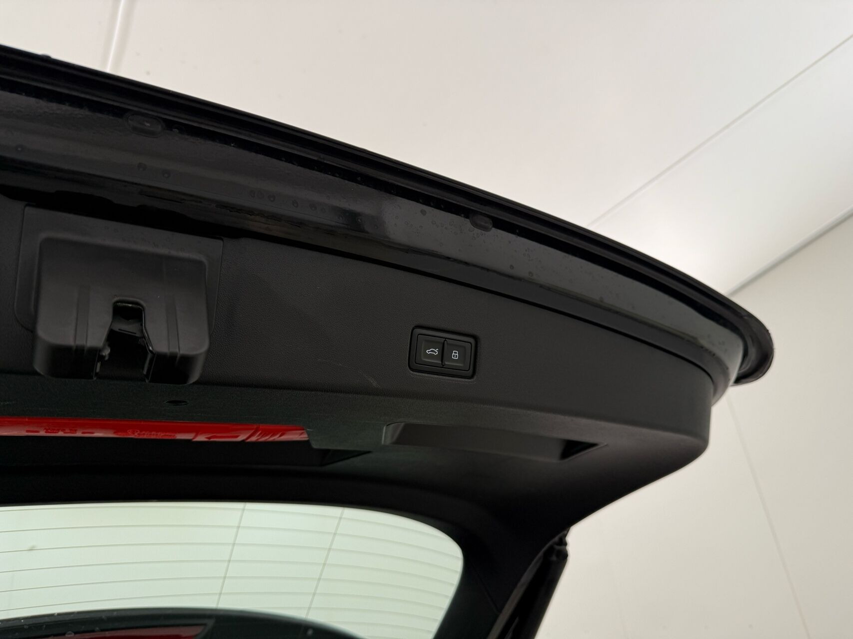 Sort Audi Q4 fra 2023