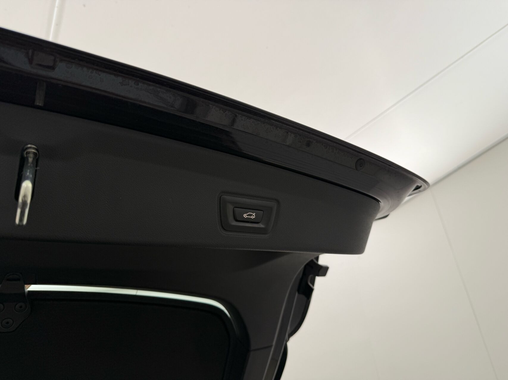Sort BMW i4 fra 2022