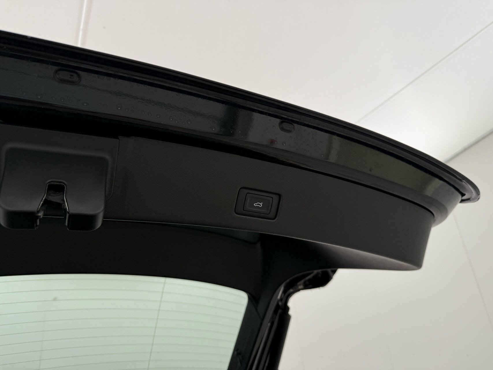 Sort Audi Q4 fra 2022