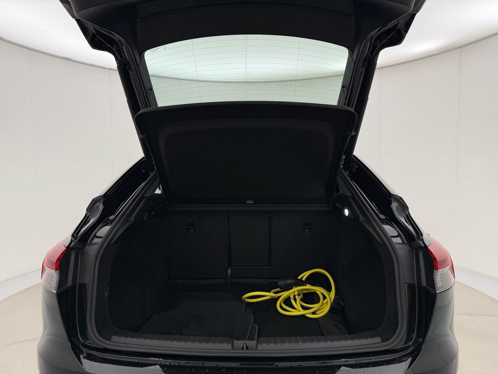 Sort Audi Q4 fra 2022