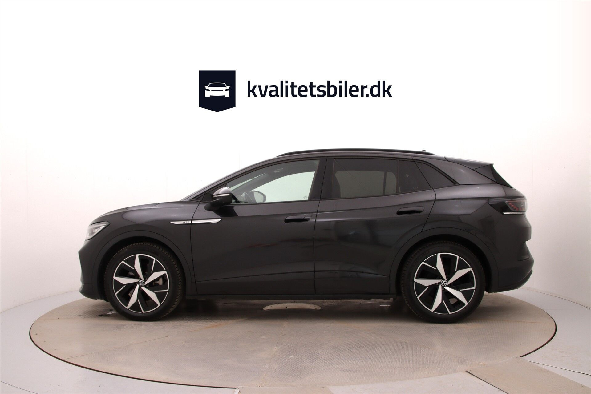 Grå VW ID.4 fra 2021
