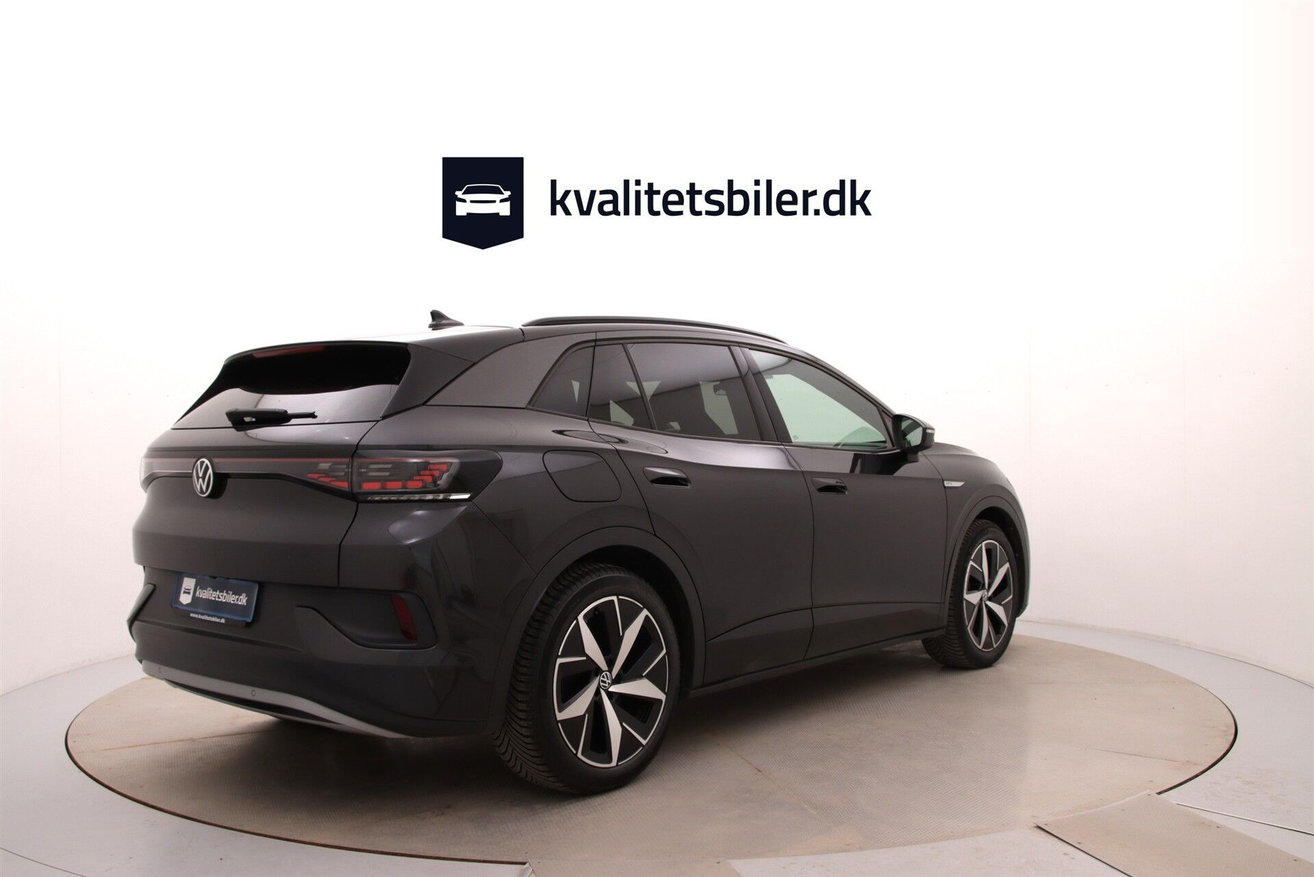 Grå VW ID.4 fra 2021