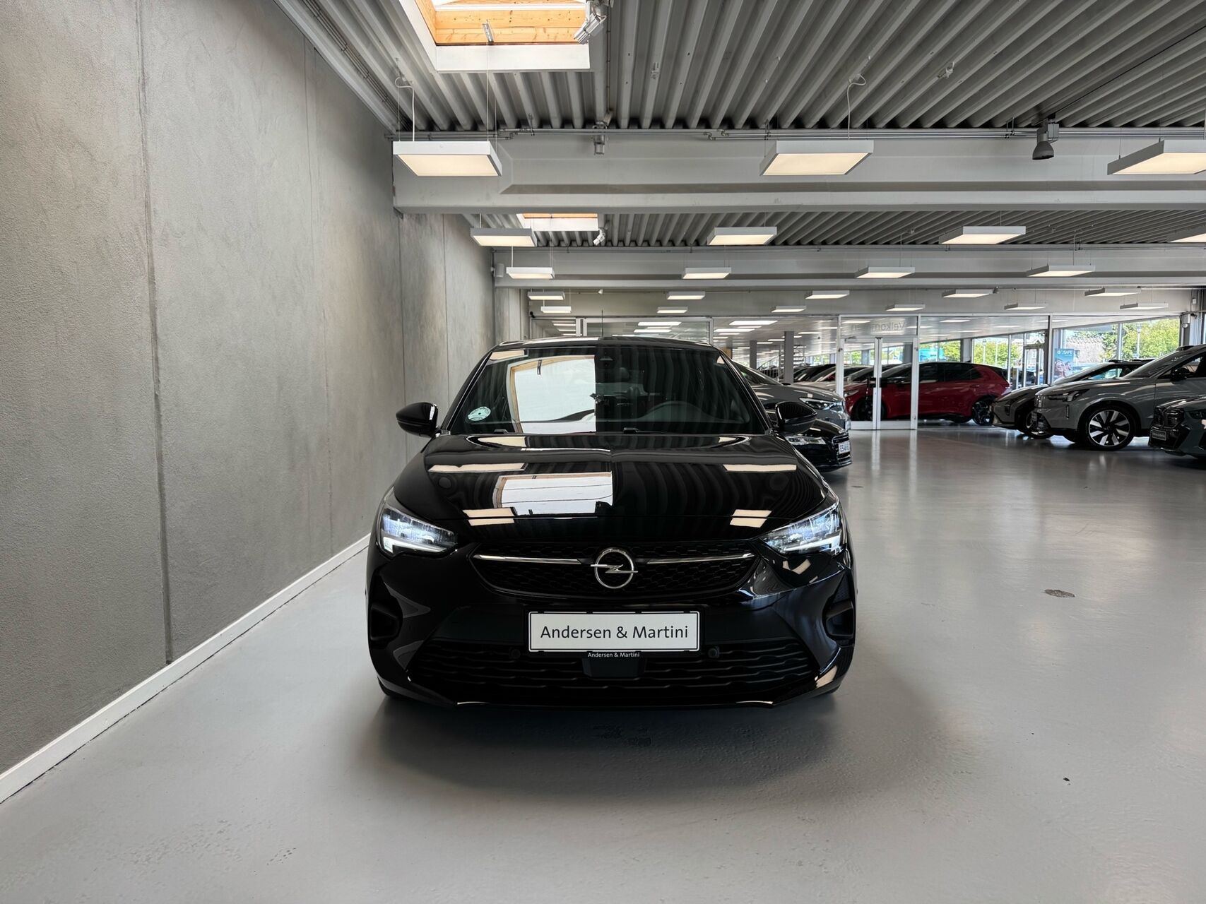 Sort Opel Corsa-e fra 2023
