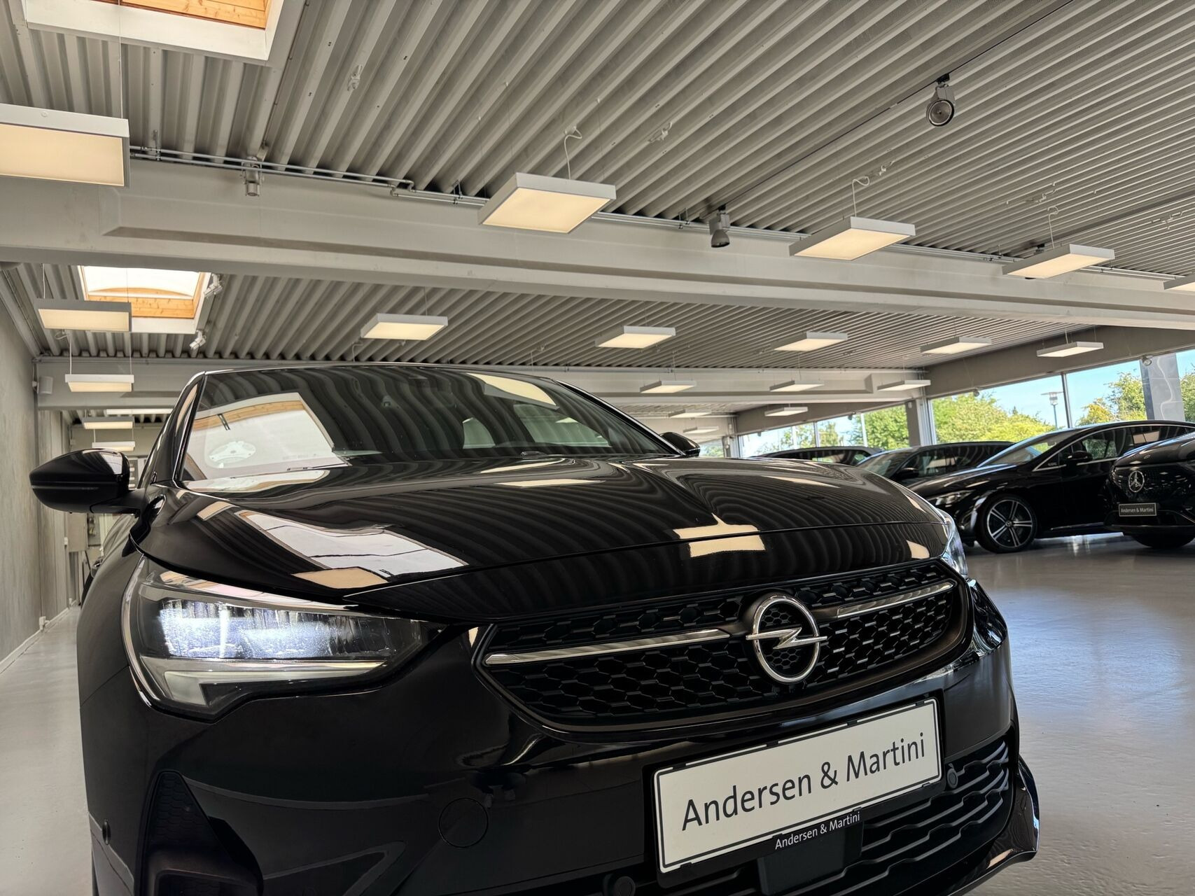 Sort Opel Corsa-e fra 2023