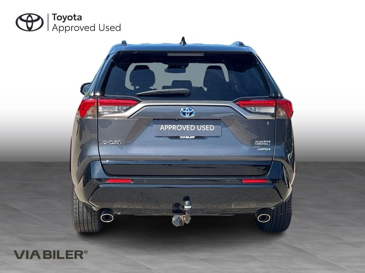Grå Toyota RAV4 Plug-in fra 2023