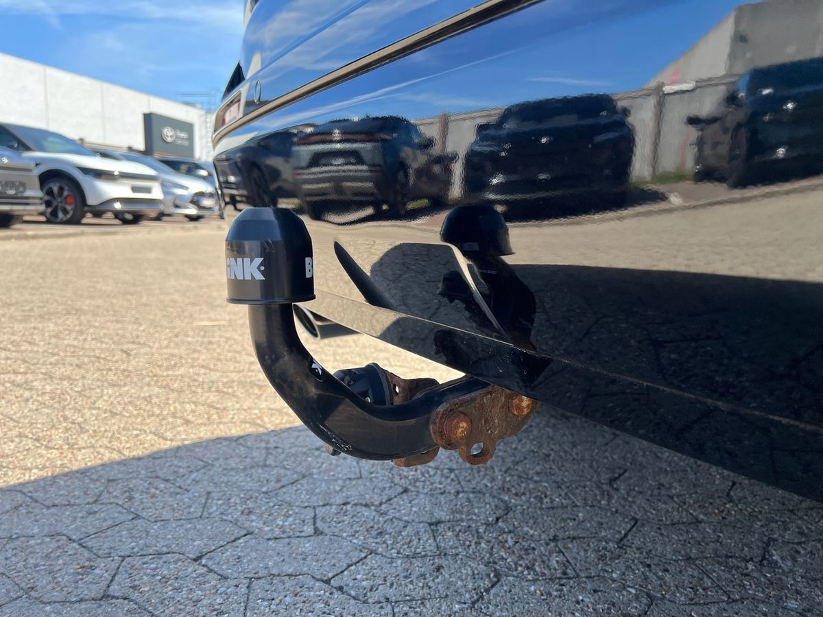 Grå Toyota RAV4 Plug-in fra 2023