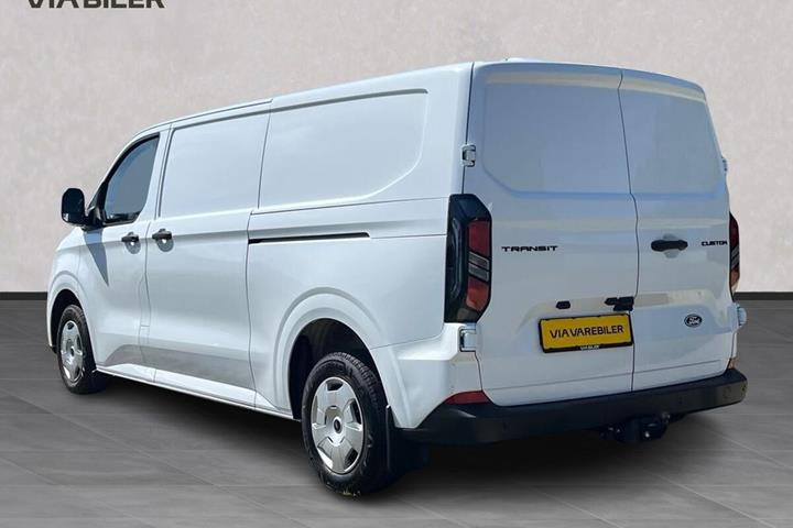 Hvid Ford Transit Custom fra 2025