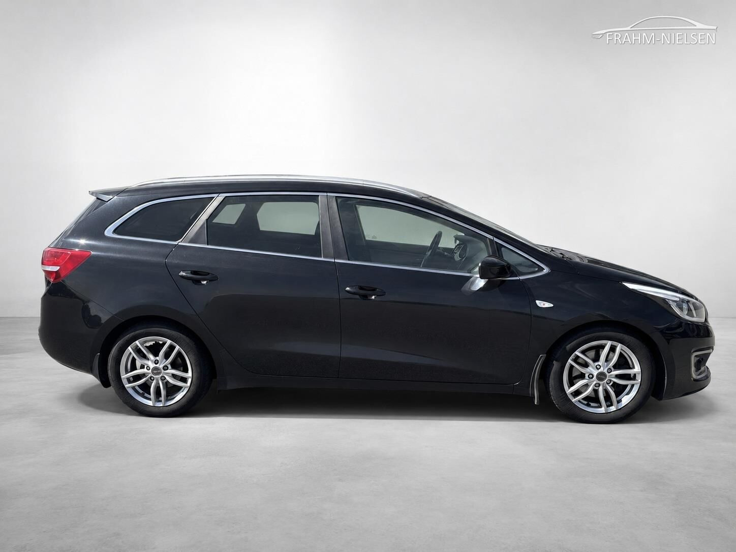 Sort Kia Ceed fra 2016
