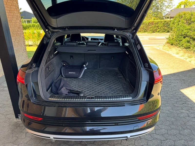 undefined Audi e-tron fra 2023