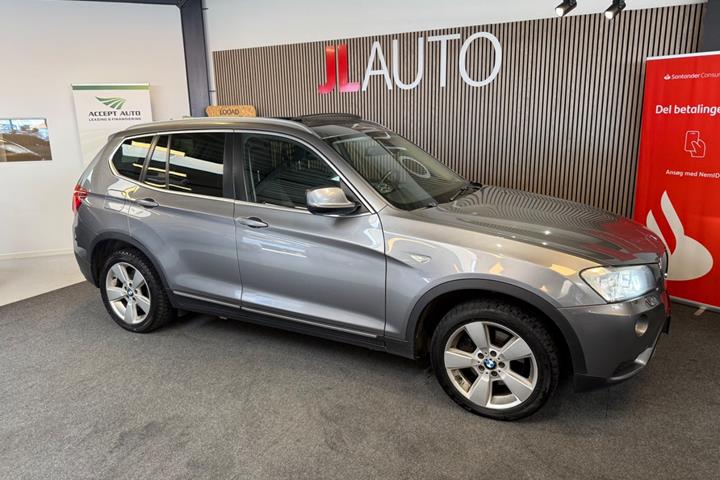 Sølv BMW X3 fra 2011