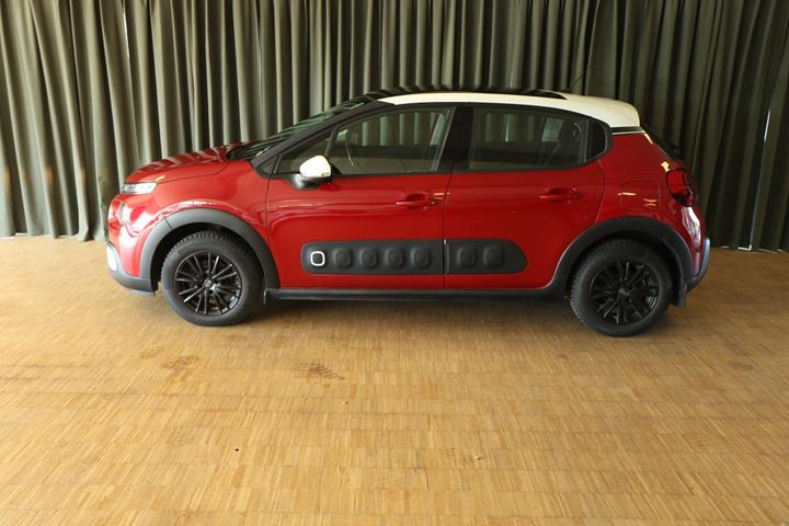 Rød Citroën C3 fra 2018