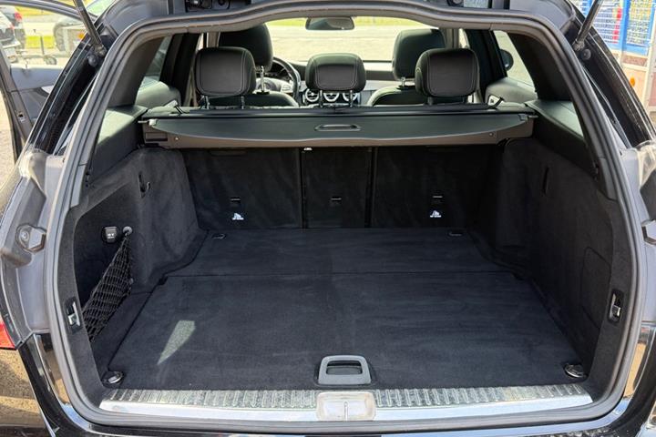 undefined Mercedes C63 fra 2016