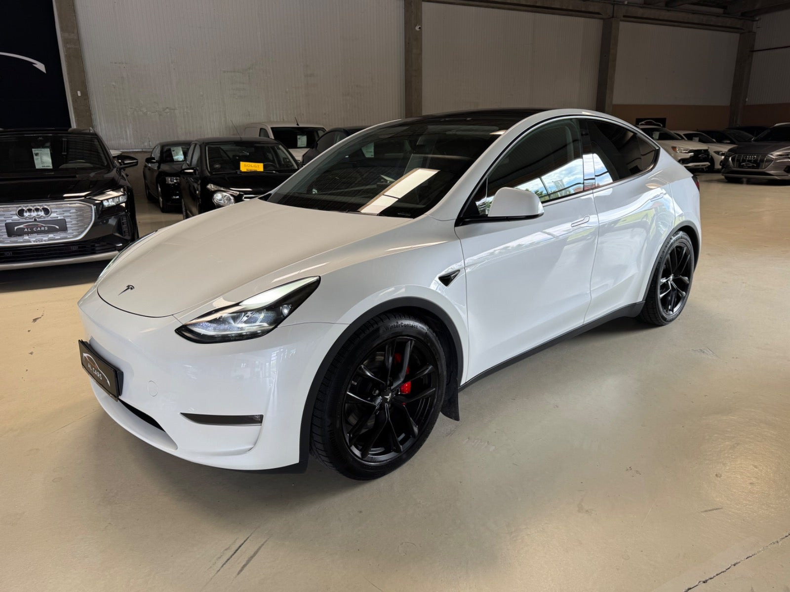 Tesla Model Y Performance AWD