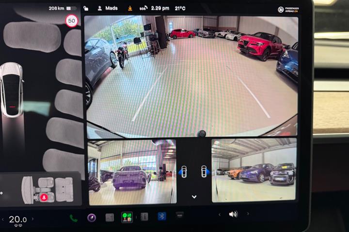 undefined Tesla Model Y fra 2023