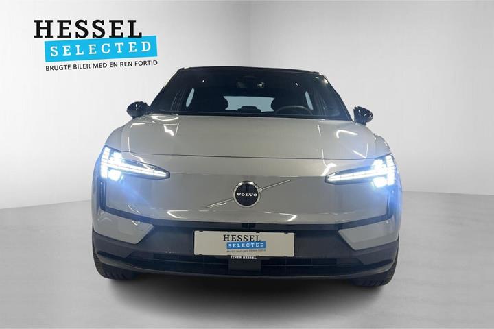 Sort Volvo EX30 fra 2024