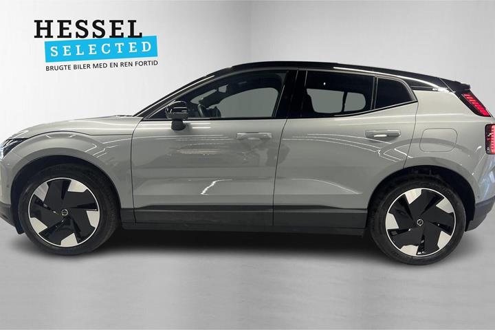 Sort Volvo EX30 fra 2024