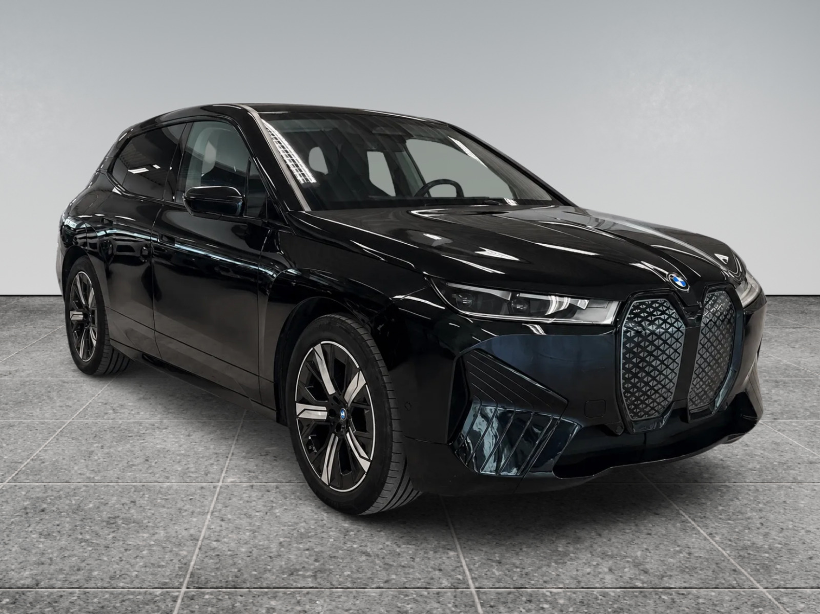 Sort BMW iX fra 2023